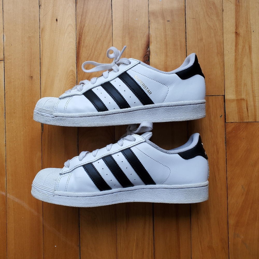 Adidas - Picture 2 of 6